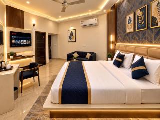 Hotel Mountana Plaza a family Hotel Near Delhi Airport - Free Airport Pickup & Drop - 6