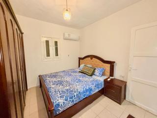 Entire Private Apartment - Gated Patio & Entrance - 2