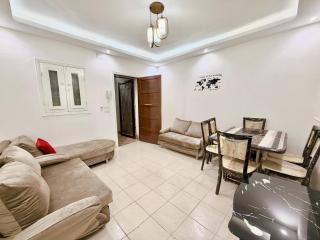 Entire Private Apartment - Gated Patio & Entrance - 3