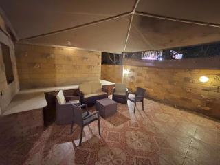 Entire Private Apartment - Gated Patio & Entrance - 8