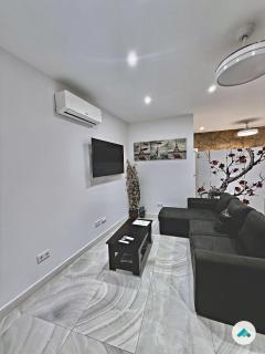 July Modern Loft - 1