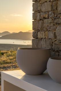 Villa Nabia by Milos Concierge - 4