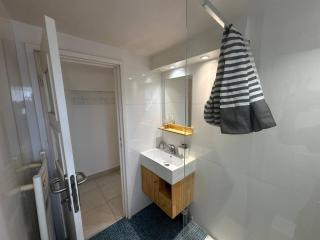 HESTIA- Paris 20 mn ,lit king Size , Terrasse , Free Parking - 2