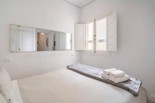Bright Central Madrid Flat - Madrid - 1