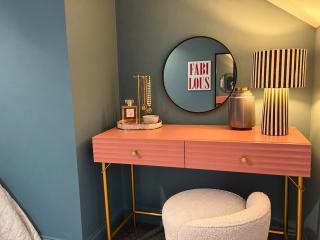 Stylish 4BR Sunderland Contractor Friendly - 6