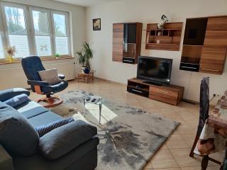 Ferienwohnung mit überdachter Terrasse und Garten - 10 Minuten von Templin - 0