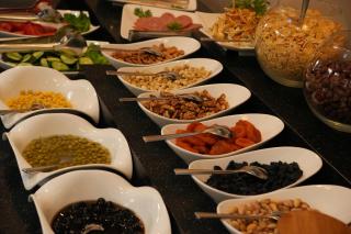 Megapolis Hotel Shymkent - 4