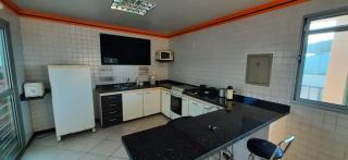 Apto espaçoso, supermercado embaixo - 2