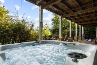 HGTV style on LAKE-Kayaks/Fire pit/Dock/DEEP H2O - 4