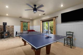 HGTV style on LAKE-Kayaks/Fire pit/Dock/DEEP H2O - 1
