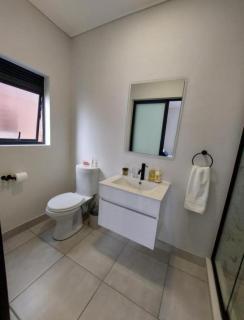 1 bedroom luxury apartment the blyde crystal lagoon - 3