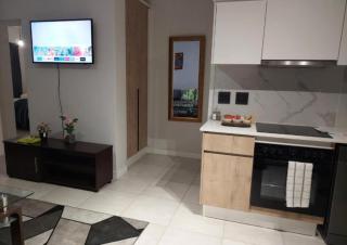 1 bedroom luxury apartment the blyde crystal lagoon - 2