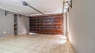 OR Tambo Airport Mansion ,Self Catering Holiday Home - 5