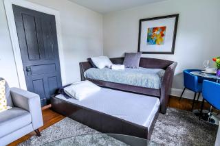 Stylish 1BR Apartment - Heart of James South Hamilton - 3