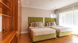 OR Tambo Airport Mansion ,Self Catering Holiday Home - 4