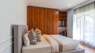 OR Tambo Airport Mansion ,Self Catering Holiday Home - 3