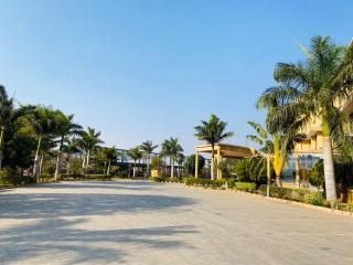 The Royal Ambassador Hotel - 1