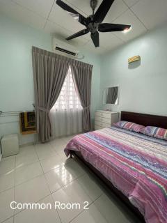 Ali & Alisha Homestay 1, Pasir Gudang Landed House - 1