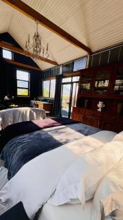 NEKED House Boutique Hotel - 6