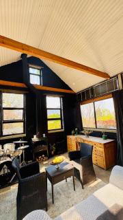NEKED House Boutique Hotel - 3