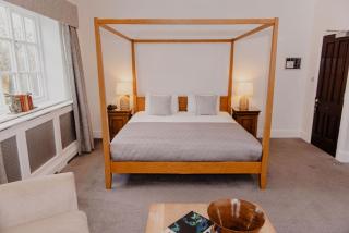 Woodlands Hotel - 1