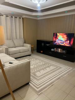 Nairobi JKIA Airport 15 minutes Drive, Room in a Shared Apartment - 8