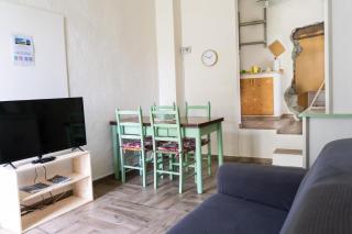 La Grotta sul Lago - Lakefront apartment 5 min to Arona - private parking - 4