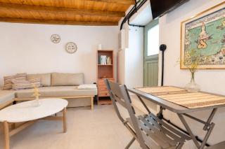 Slow Living in Apano Meria, Syros - 6