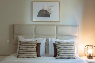Sunlight Breeze - Modern Pool Haven by LovelyStay - Funchal - 4