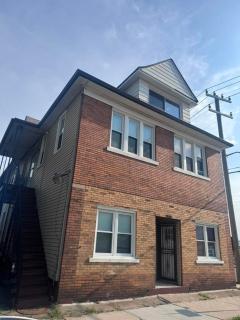 Hamtramck Near DT Det 2BR 1BA Kitchen, Living Space - 7