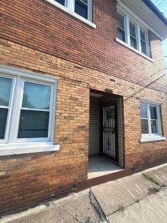Hamtramck Near DT Det 2BR 1BA Kitchen, Living Space - 6