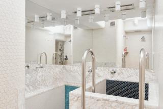 Central Historic Apartment in the Heart of Vienna - 4