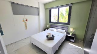 Pool View Paradise - Stylish 1BR Retreat - 7