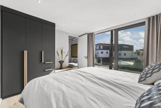 Ocean 9 - Sunset Beachfront Apartments - Cape Town - 5