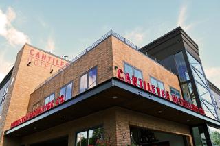 Cantilever Hotel, Trademark Collection by Wyndham - 9