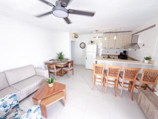 LOS CORALES Condo-HOTEL with VILLAS & SUITES WIFI BBQ Beach CLUB & SPA - 9