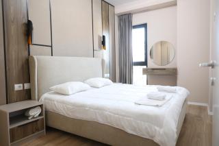 Garden Apartment - 0