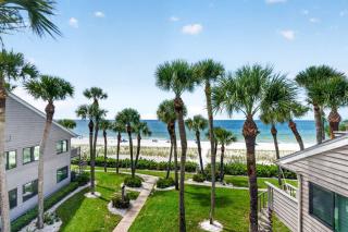 Beachfront Aldea 6 - 9