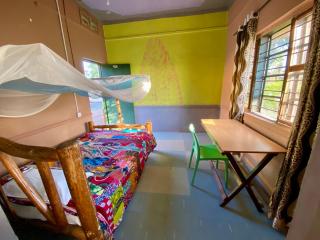 Sleep inside the park and wake up to wildlife - 1