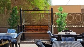 Al-Mansour Melia Hotel - 2