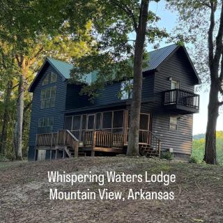 Whispering Waters Lodge - 0
