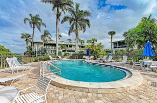 West Bay Cove 226 - 8