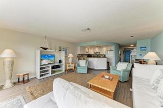 West Bay Cove 226 - 2