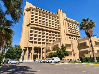 Al-Mansour Melia Hotel - 0