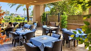 Al-Mansour Melia Hotel - 5
