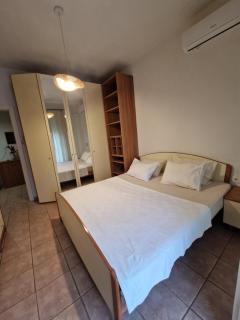 KT Apartment - 3