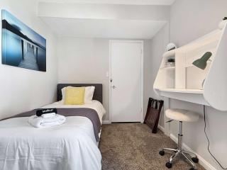 Vermilion Getaway 2BR & 1 Bath - 3