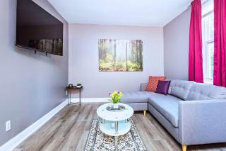 Urban 3BR Getaway Walk to ByWard Market- UOttawa - 0