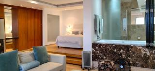 4 on Pritchard Luxury Suites - 6