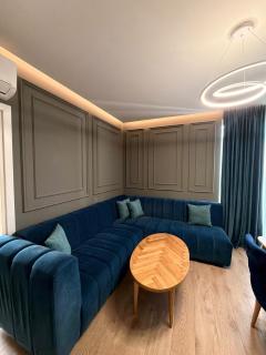 Golden Space Apartment 4 - 6
